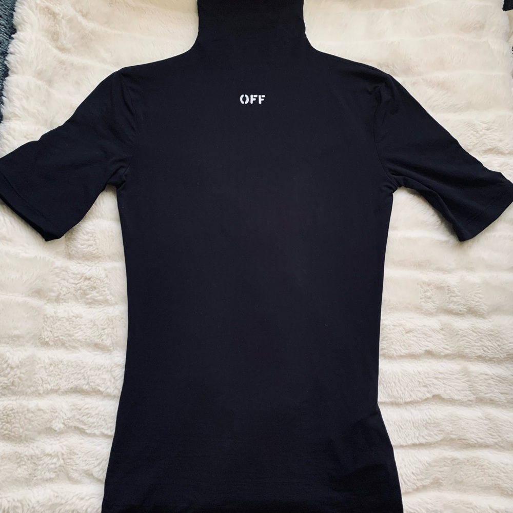 Logo Stamp-Print Turtleneck Short-Sleeve T-Shirt